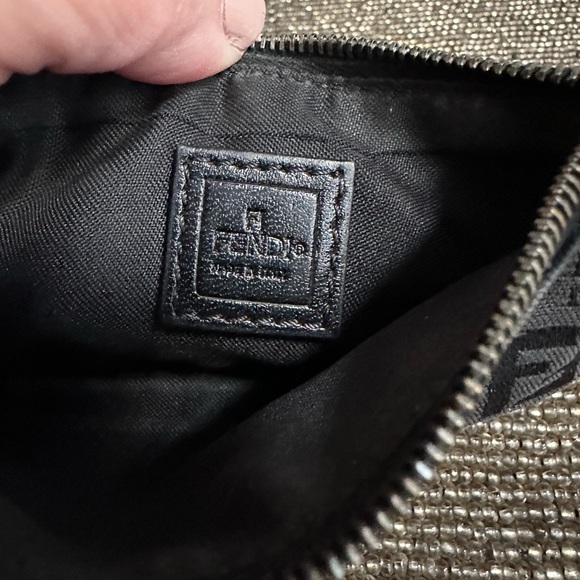 Vintage Fendi Zucchino rare black key pouch 5”x 2 3/4” with gun metal hardware - Picture 9 of 12